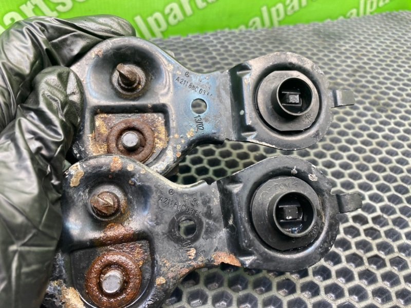 Отбойник капота, 1000 рублей, Калининград