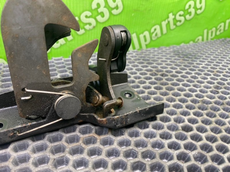 Замок капота, 1400 рублей, Калининград