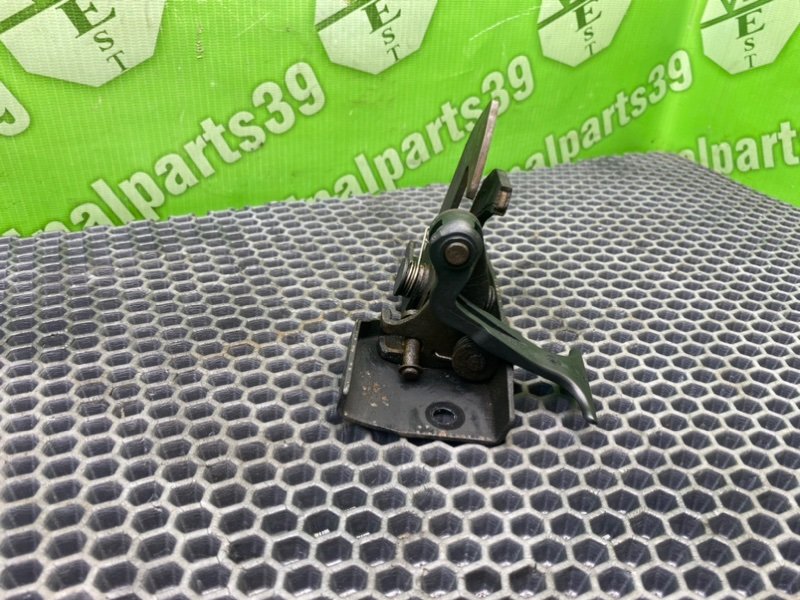 Замок капота, 1400 рублей, Калининград