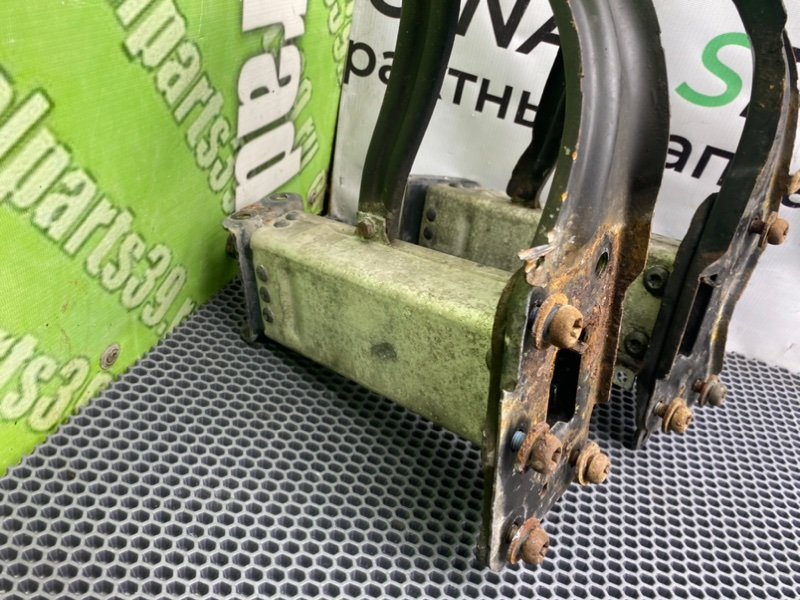 Кронштейны, 2300 рублей, Калининград