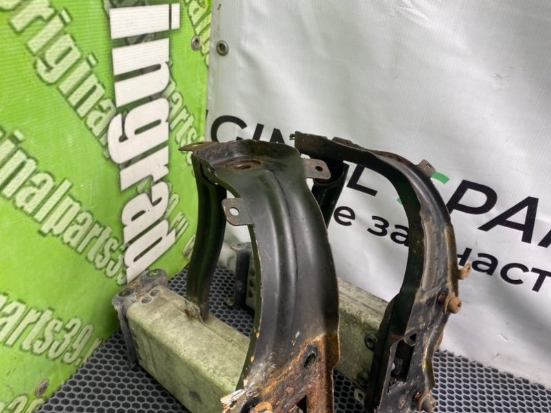 Кронштейны, 2300 рублей, Калининград