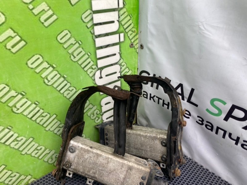 Кронштейны, 2300 рублей, Калининград