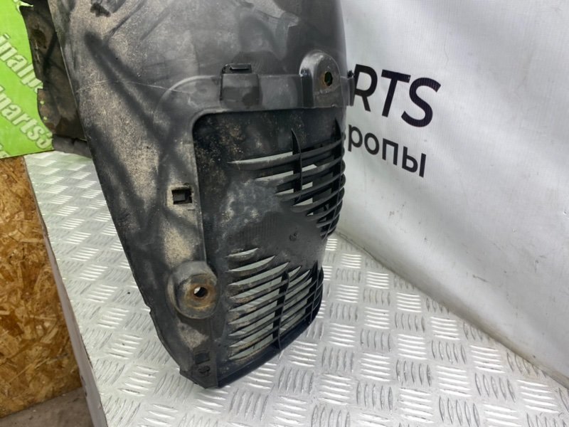 Подкрылок, 1400 рублей, Калининград