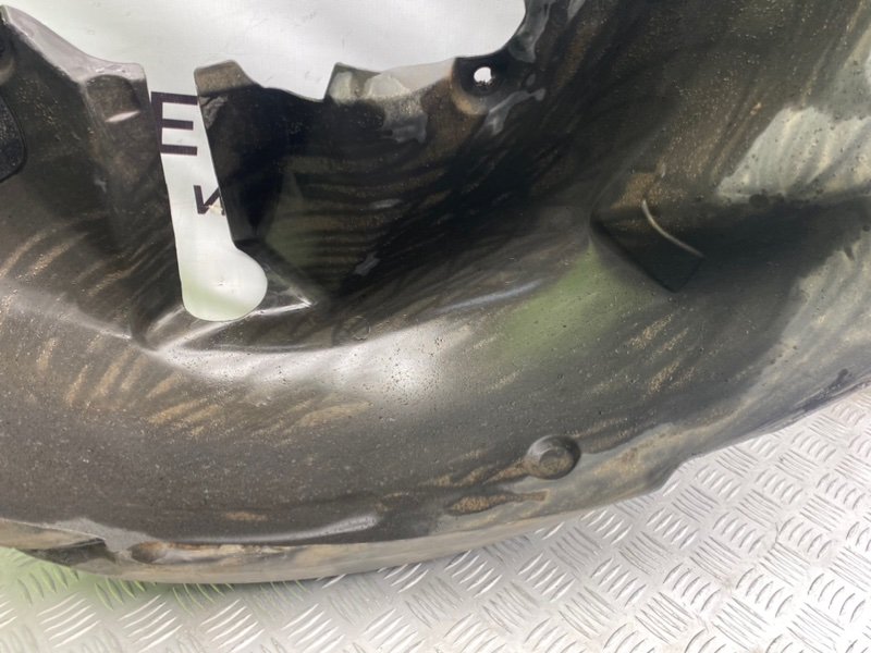 Подкрылок, 1400 рублей, Калининград