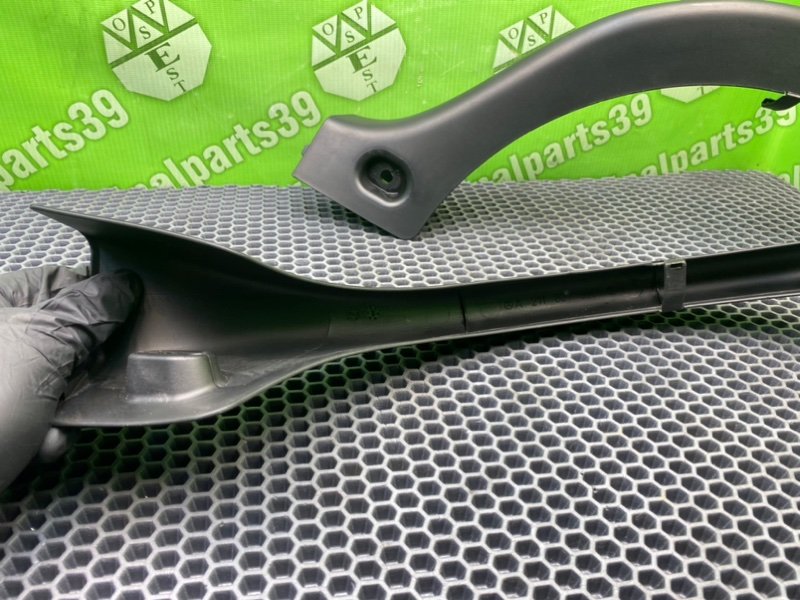 Накладки петель багажника, 900 рублей, Калининград