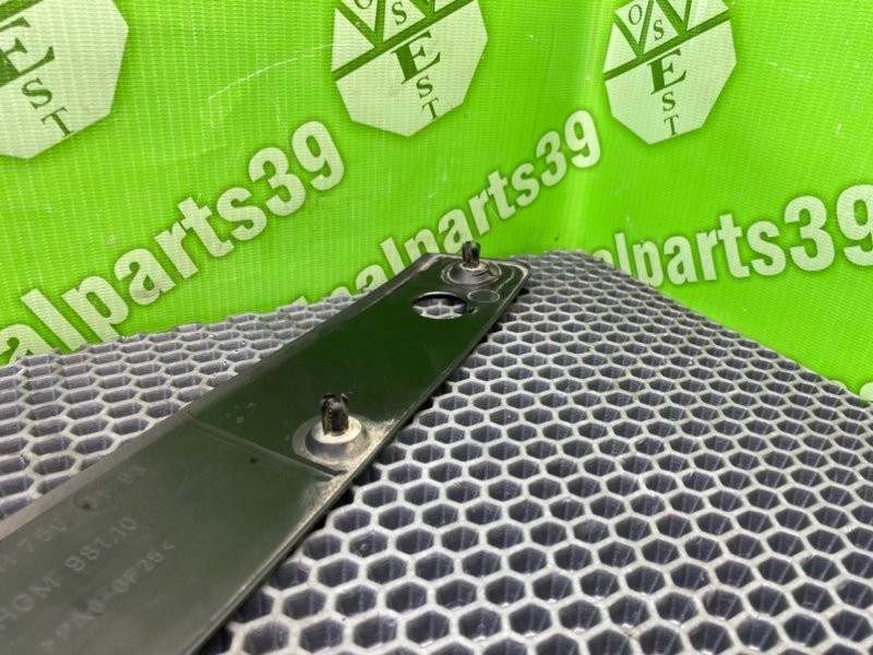 Накладка крышки багажника, 1100 рублей, Калининград