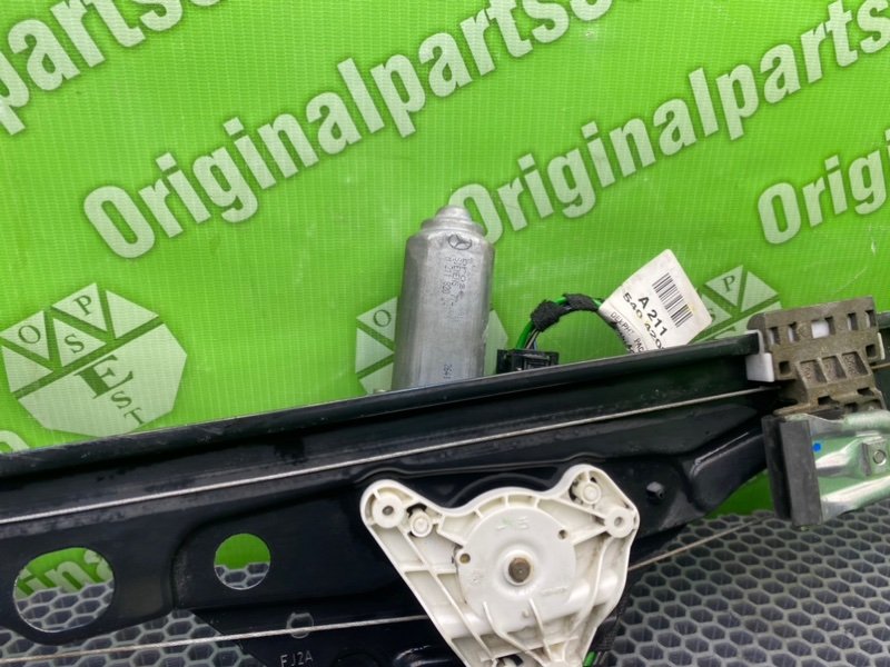 Стеклоподъемник, 1000 рублей, Калининград