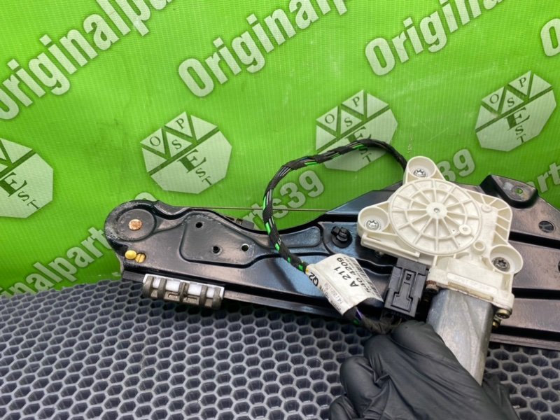 Стеклоподъемник, 1000 рублей, Калининград