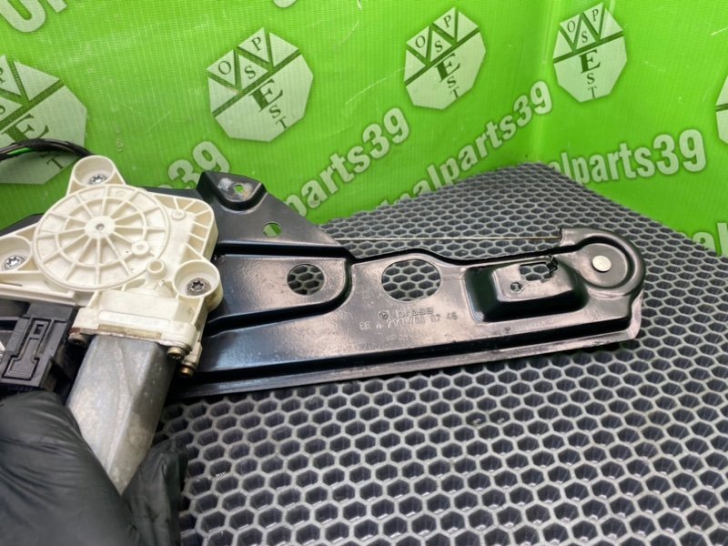 Стеклоподъемник, 1000 рублей, Калининград