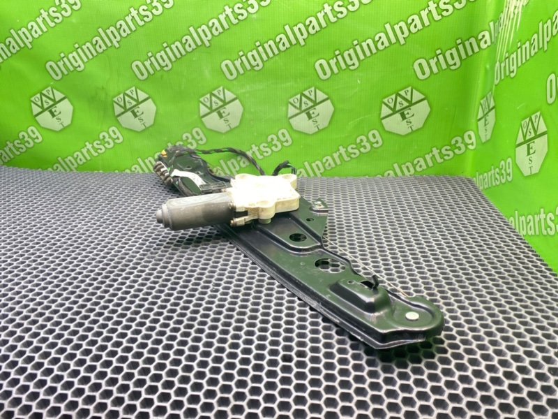 Стеклоподъемник, 1000 рублей, Калининград