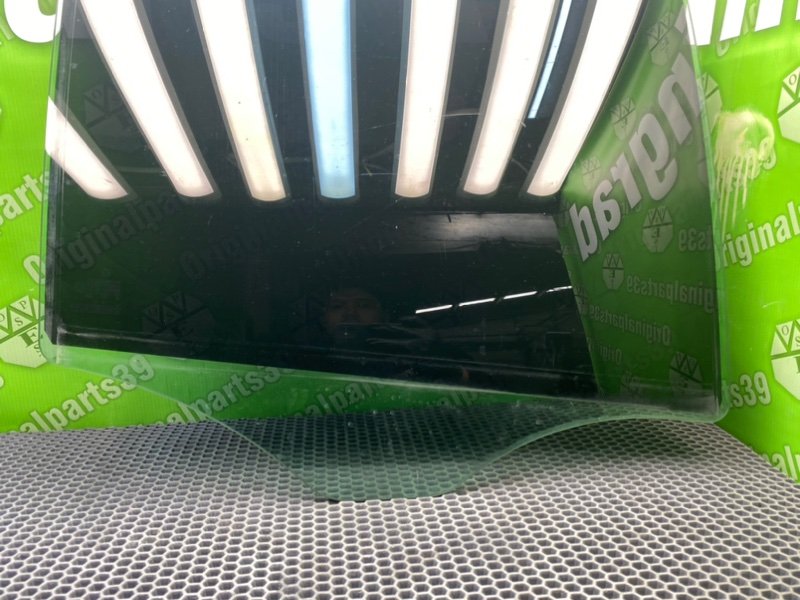 Стекло, 1000 рублей, Калининград