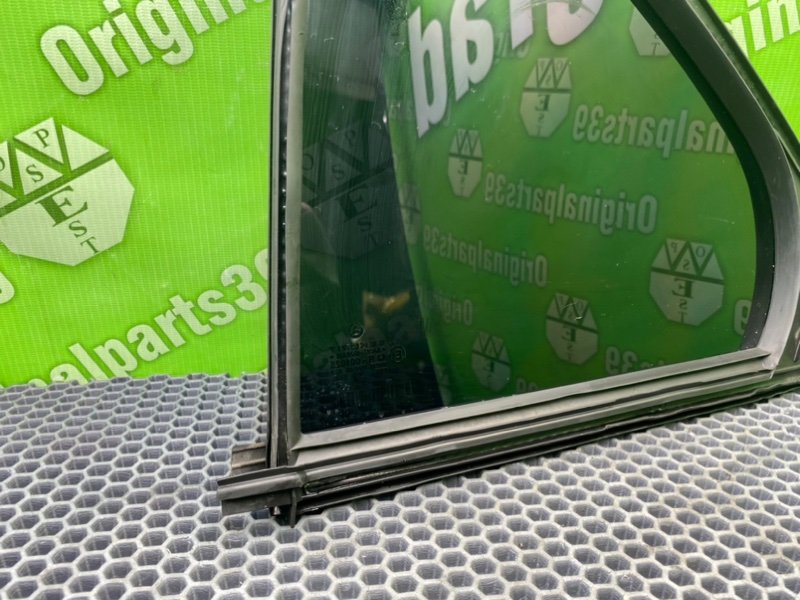 Форточка двери, 1000 рублей, Калининград