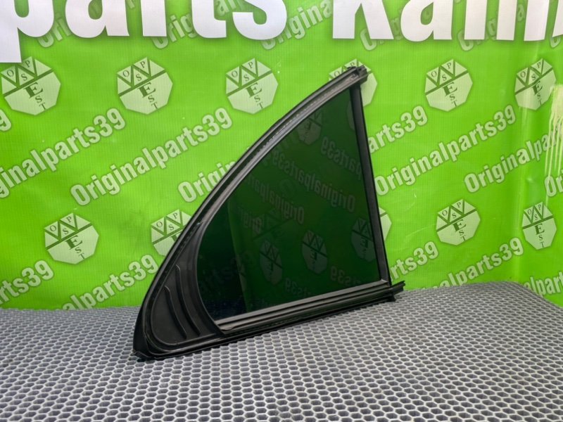 Форточка двери, 1000 рублей, Калининград