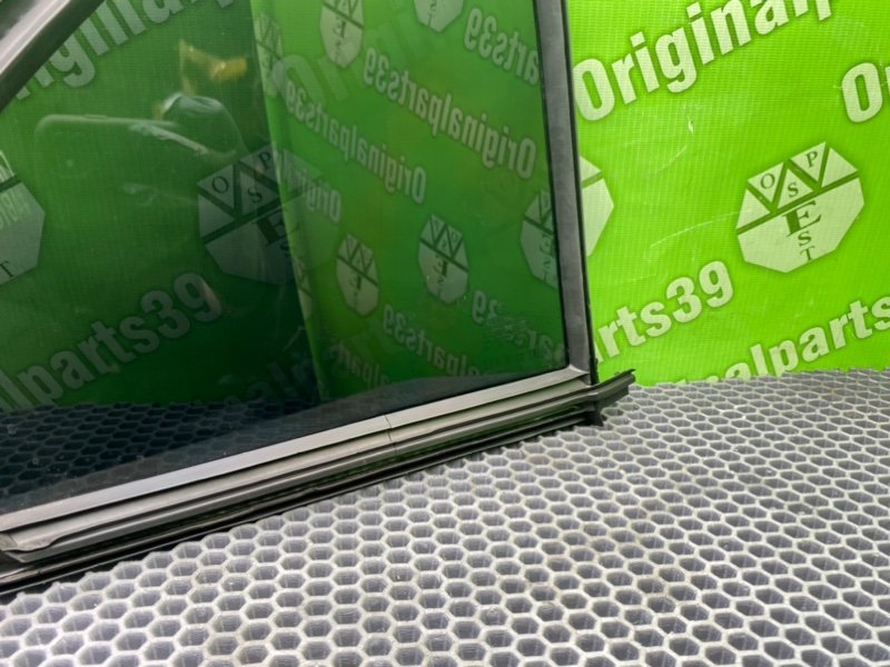 Форточка двери, 1000 рублей, Калининград