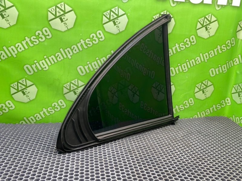 Форточка двери, 1000 рублей, Калининград