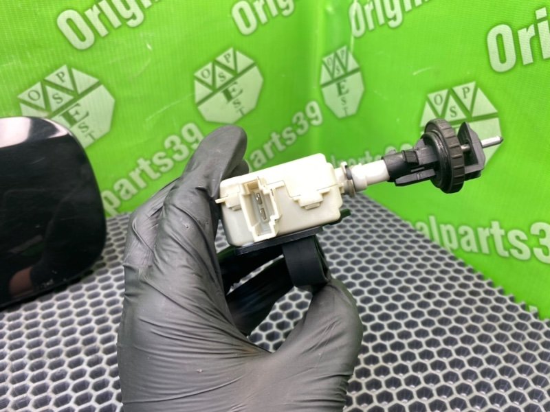 Лючок бензобака, 1400 рублей, Калининград