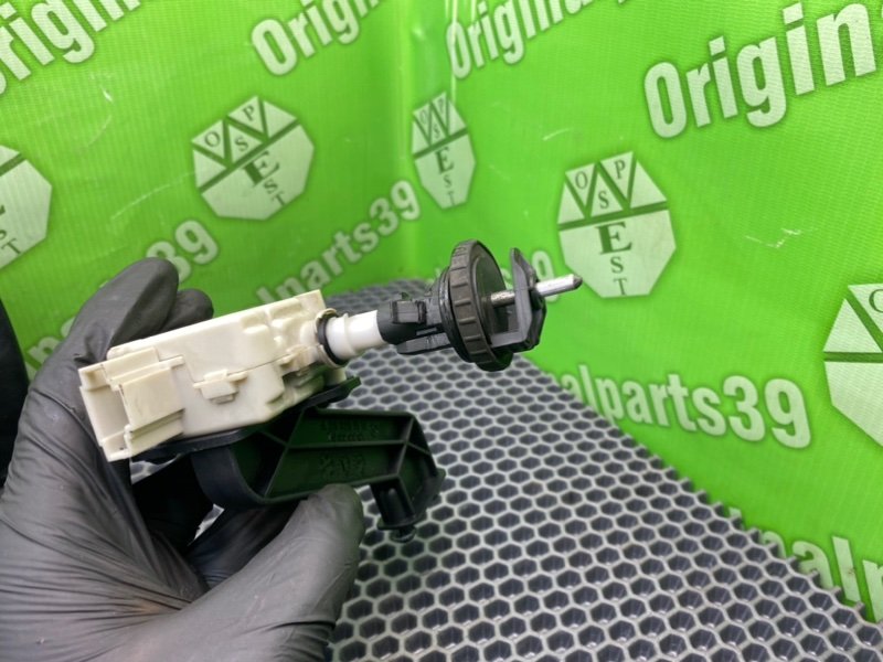 Лючок бензобака, 1400 рублей, Калининград