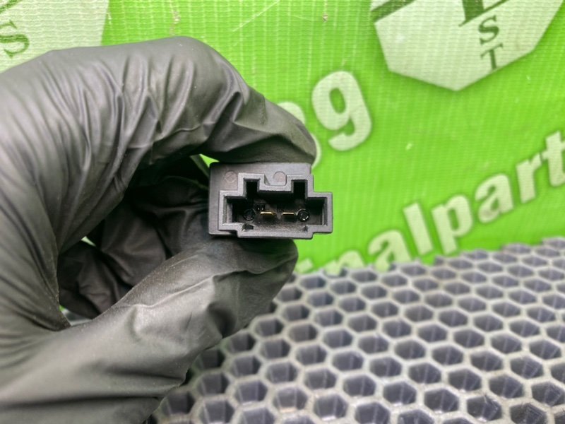 Концевик стоп-сигнала, 800 рублей, Калининград