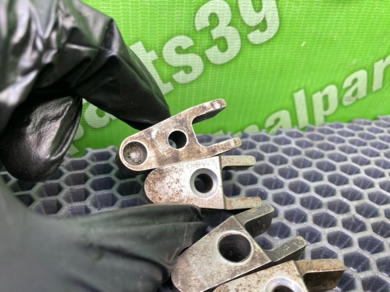 Кронштейны, 2300 рублей, Калининград