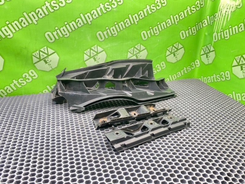 Кронштейны, 2400 рублей, Калининград