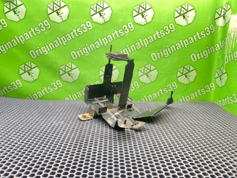 Крепление аккумулятора, 1000 рублей, Калининград