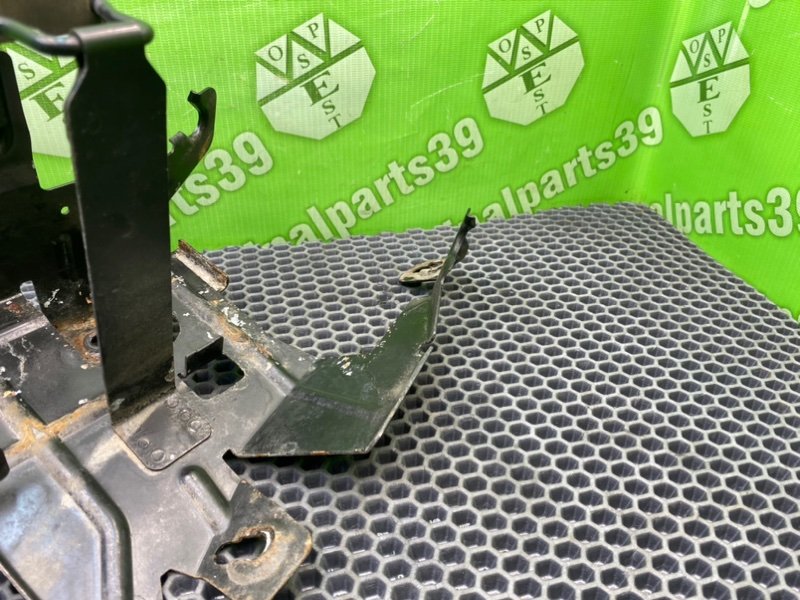 Крепление аккумулятора, 1000 рублей, Калининград