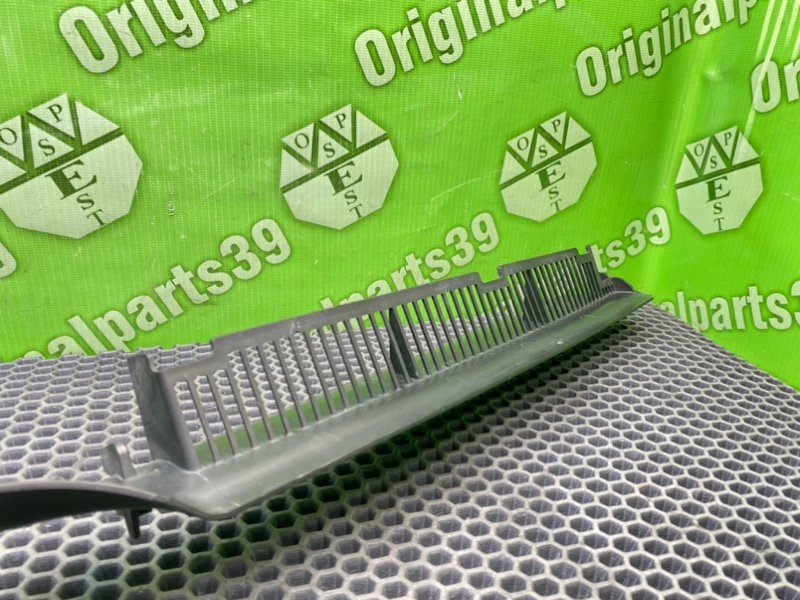 Дефлектор радиатора, 1000 рублей, Калининград