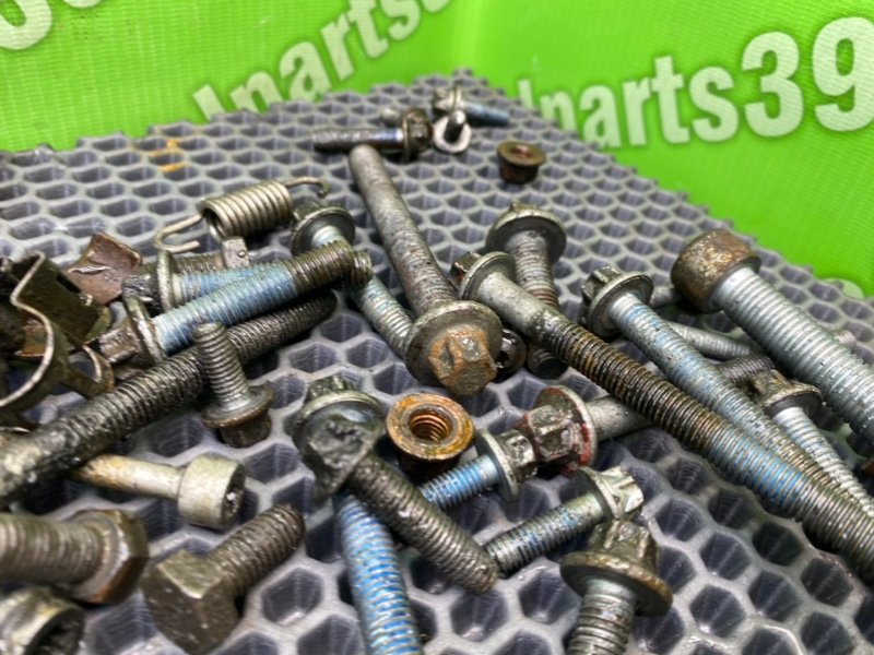 Болты двигателя, 1700 рублей, Калининград