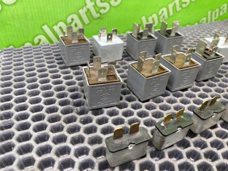 Реле, 1600 рублей, Калининград