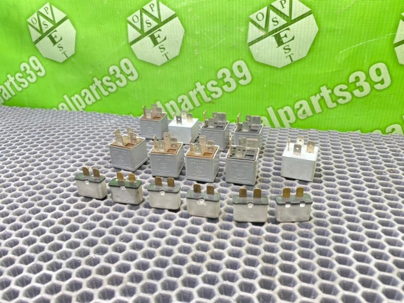 Реле, 1600 рублей, Калининград