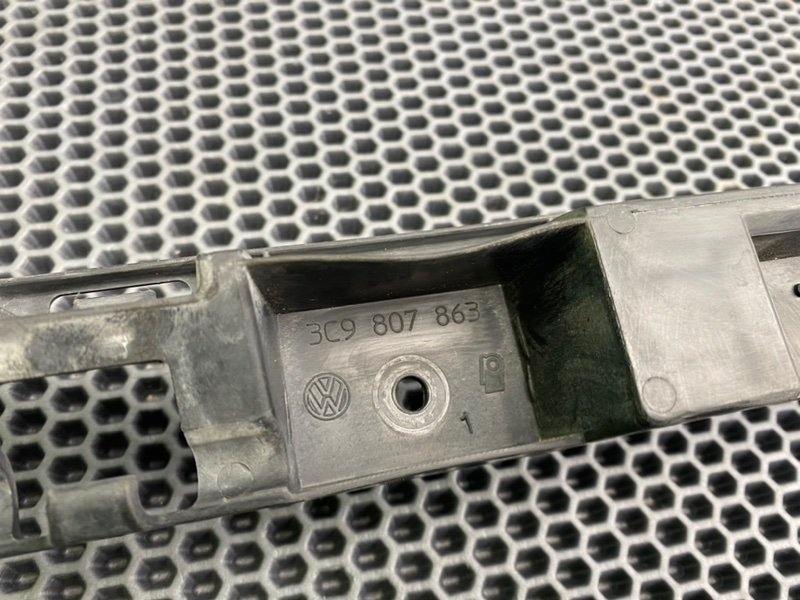 Кронштейн бампера, 1000 рублей, Калининград