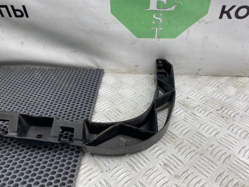 Кронштейн бампера, 1000 рублей, Калининград