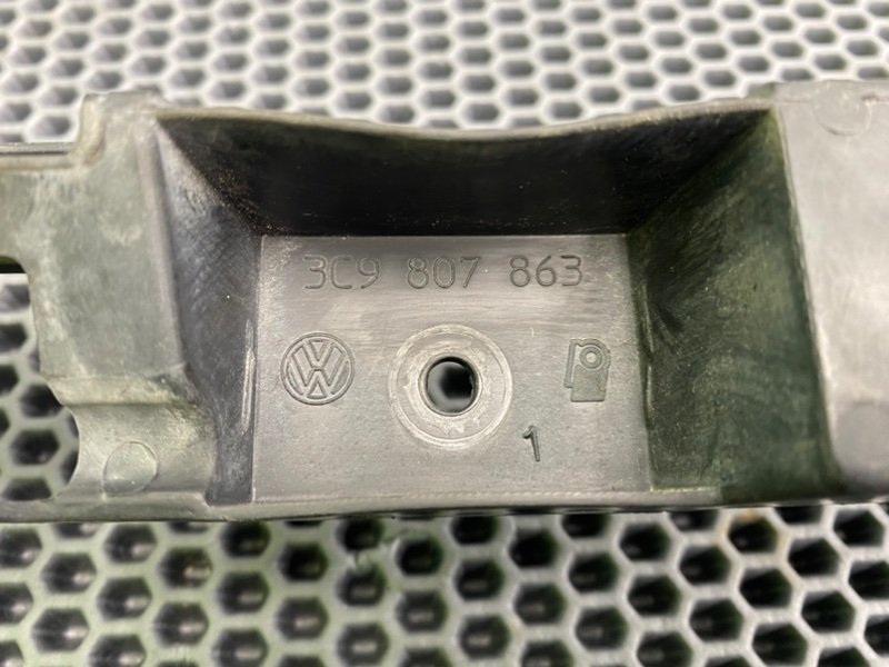 Кронштейн бампера, 1000 рублей, Калининград