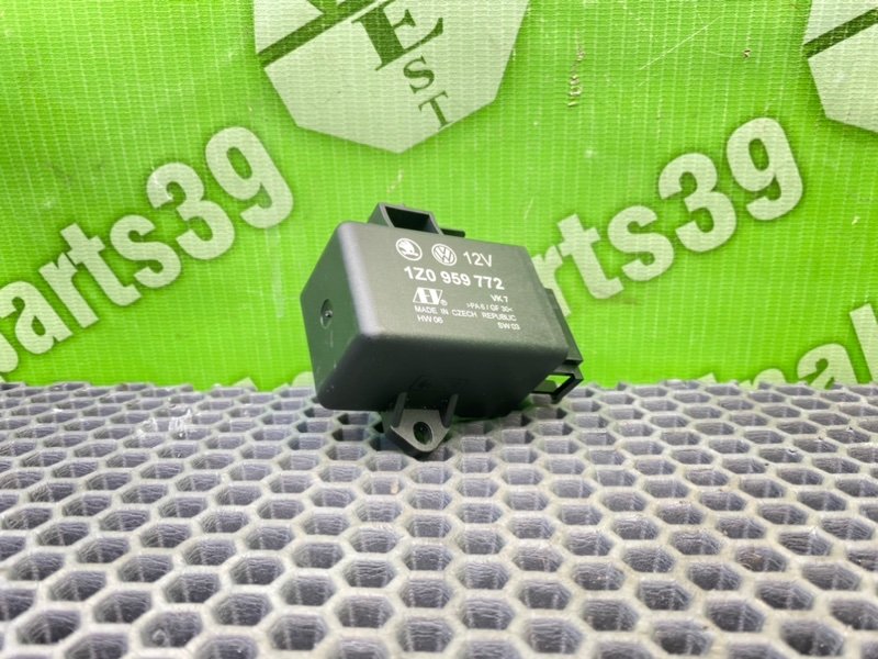 Блок, 1100 рублей, Калининград