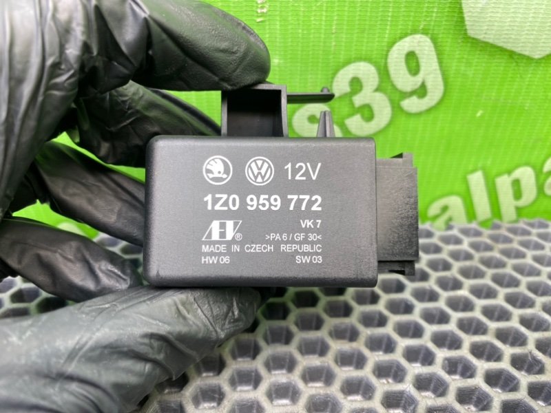 Блок, 1100 рублей, Калининград