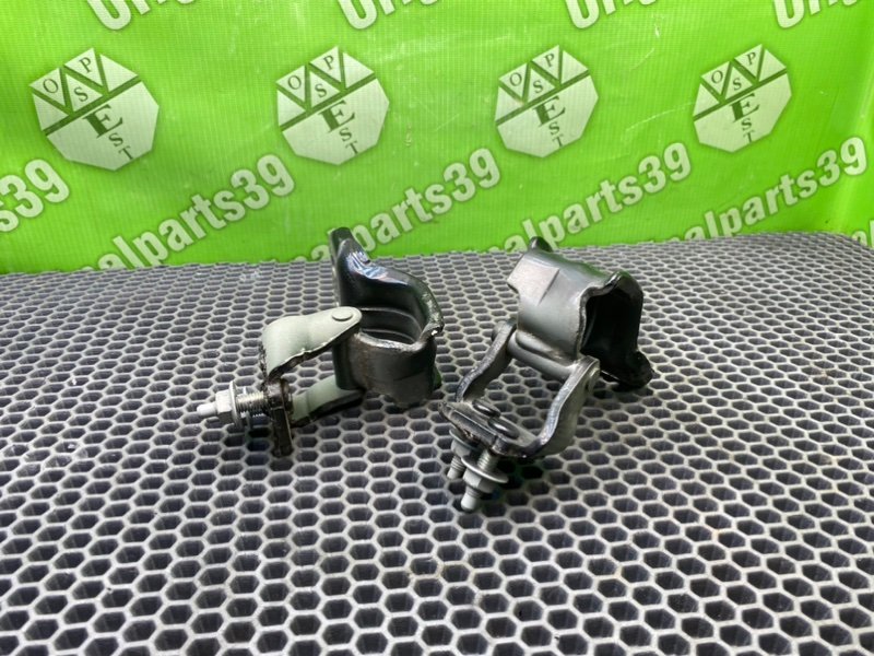 Петли багажника, 1000 рублей, Калининград