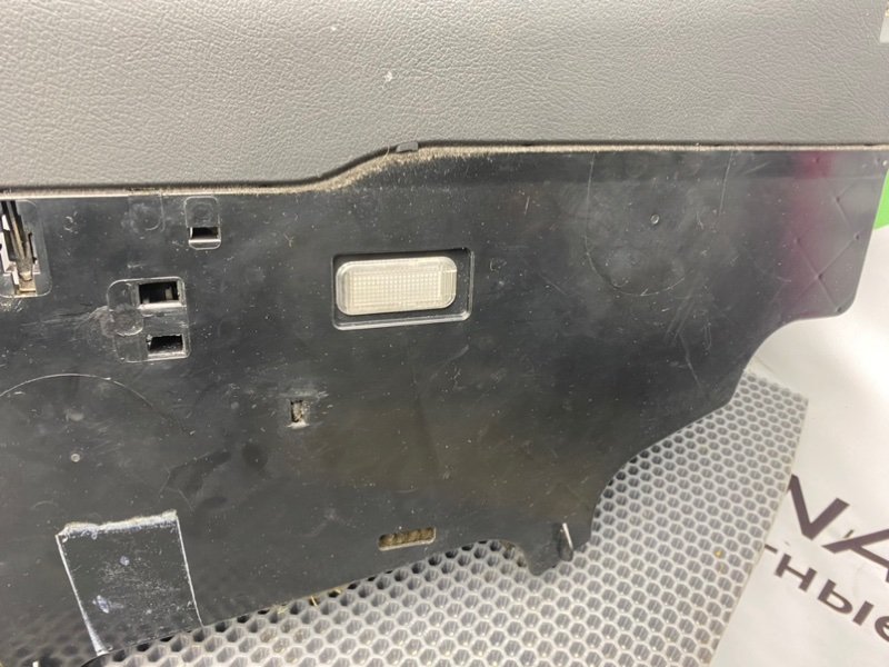 Бардачок, 2600 рублей, Калининград