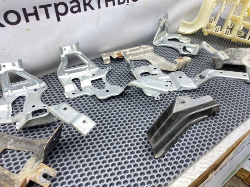 Кронштейны, 1600 рублей, Калининград