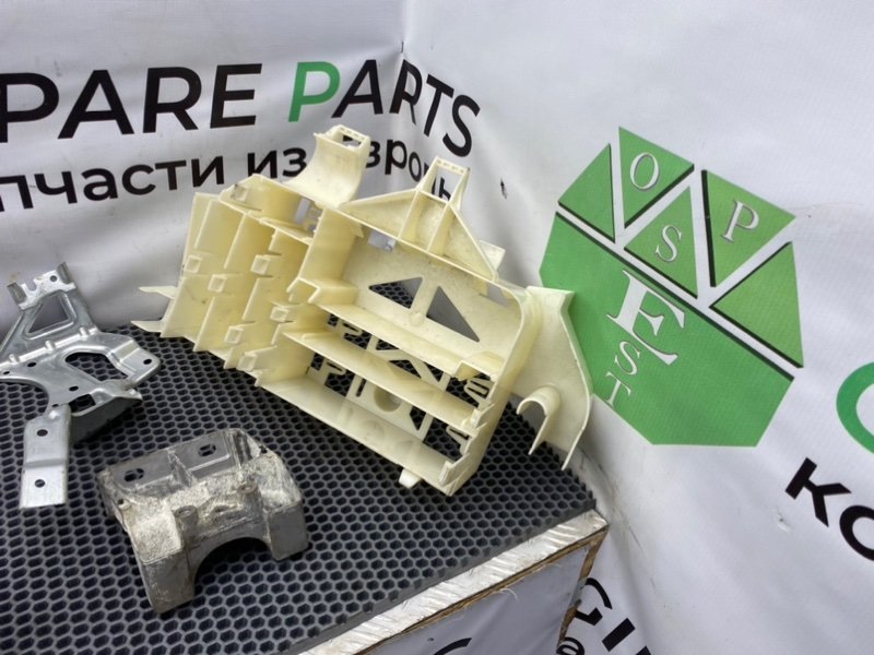 Кронштейны, 1600 рублей, Калининград