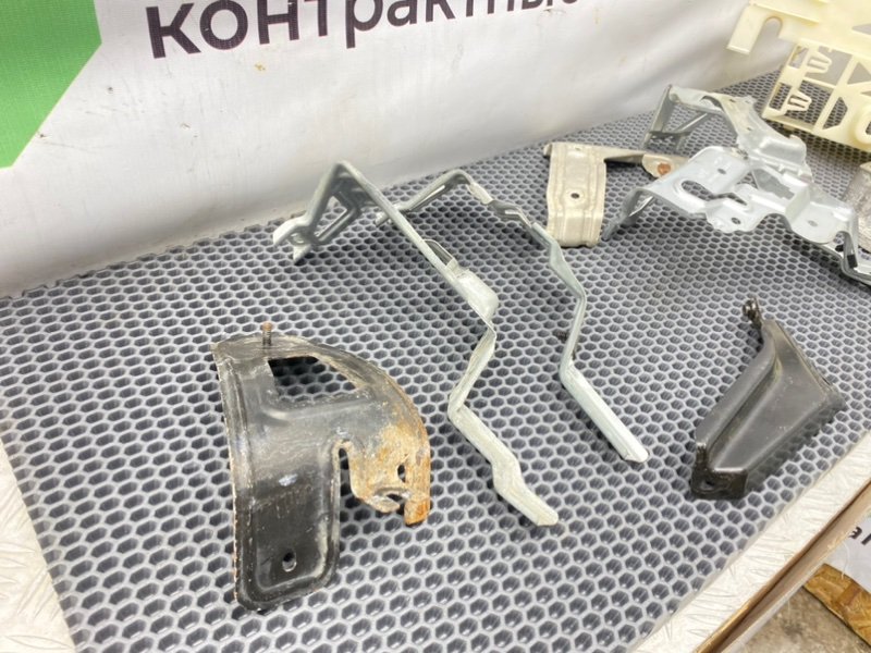 Кронштейны, 1600 рублей, Калининград