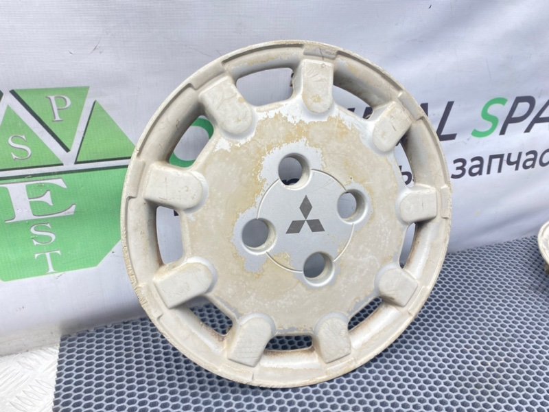 Колпаки колес, 2600 рублей, Калининград