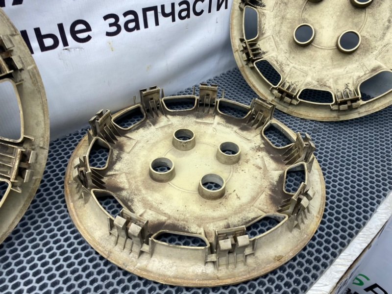 Колпаки колес, 2600 рублей, Калининград