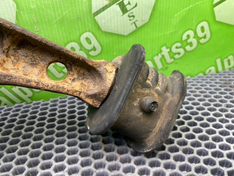 Рычаг, 2500 рублей, Калининград