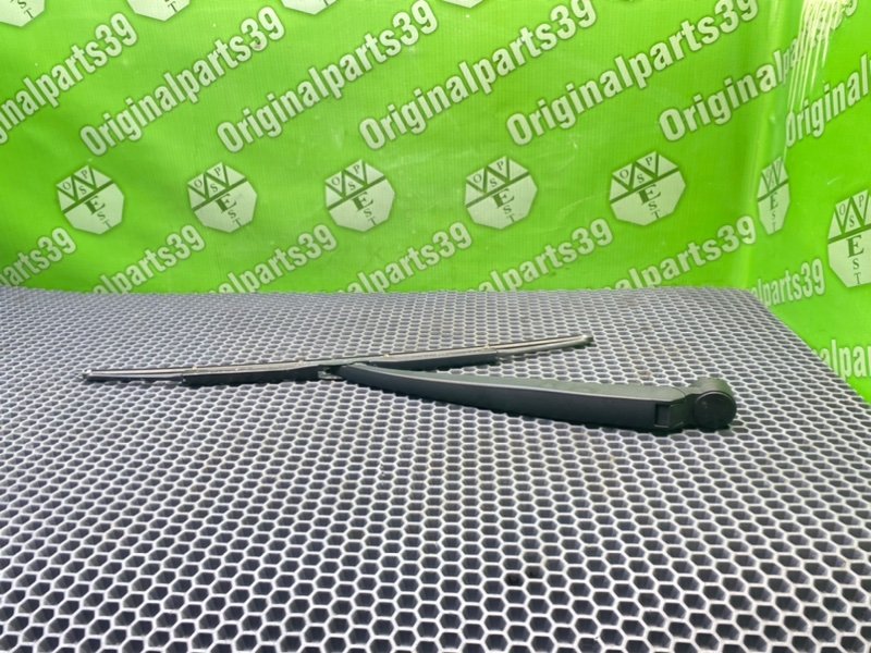 Дворник задний, 1000 рублей, Калининград