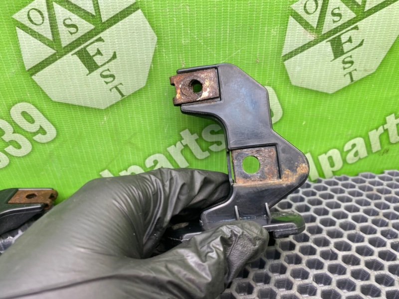 Кронштейны, 800 рублей, Калининград