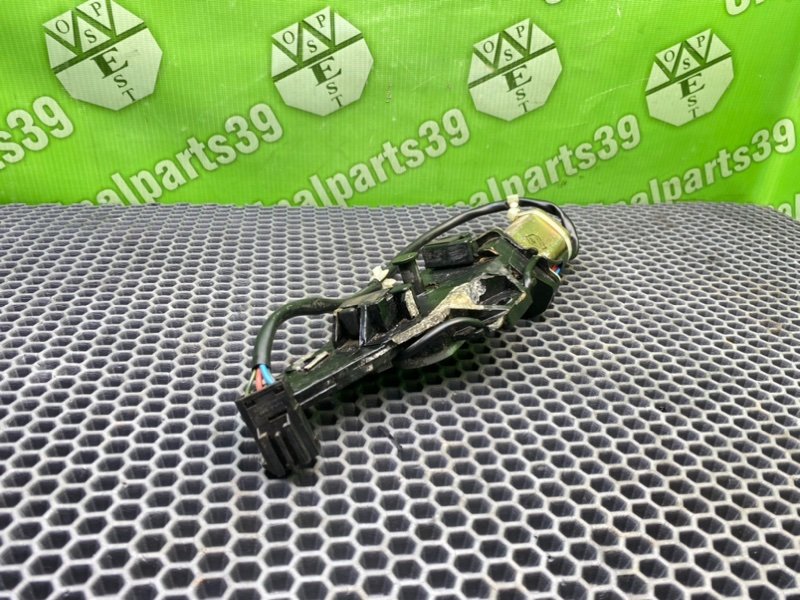 Замок багажника, 1000 рублей, Калининград