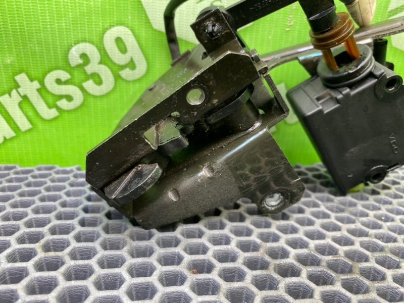 Замок стекла багажника, 1500 рублей, Калининград