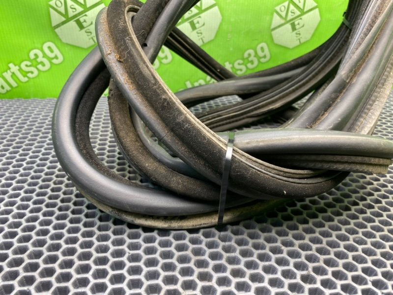 Резинка багажника, 1600 рублей, Калининград