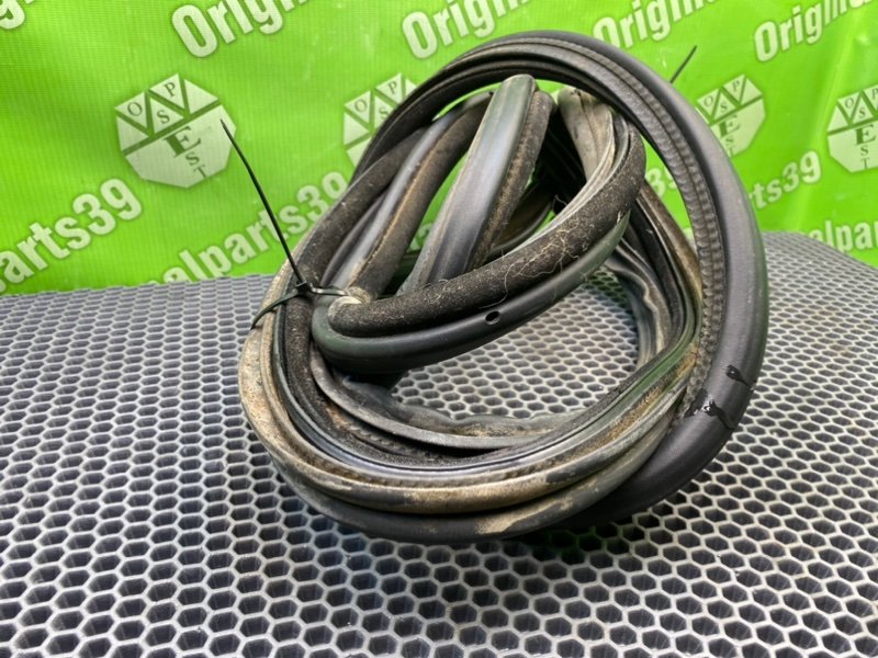 Резинка багажника, 1600 рублей, Калининград