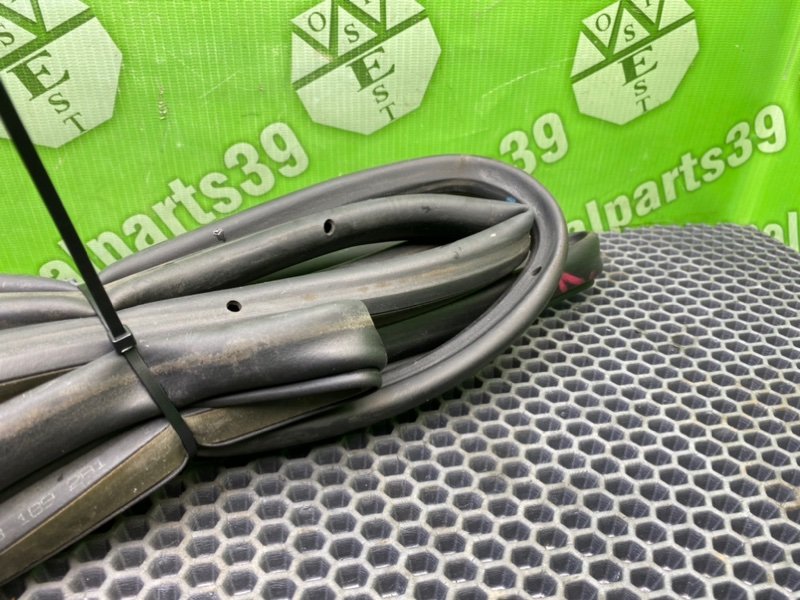 Уплотнитель двери, 1000 рублей, Калининград